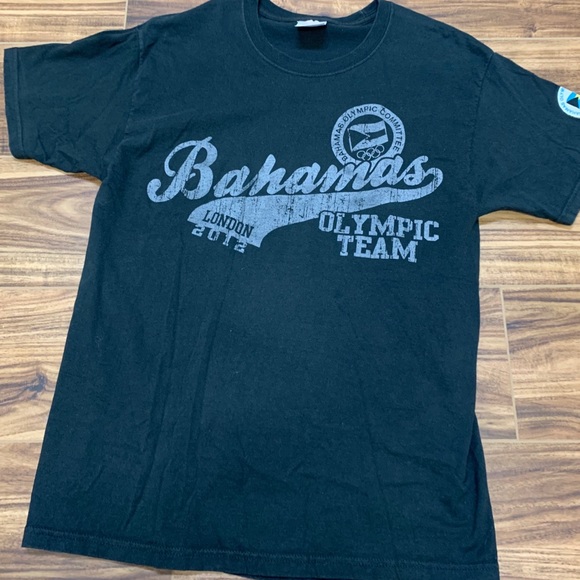 Hanes Other - Bahamas Olympic team black t-shirt, size large